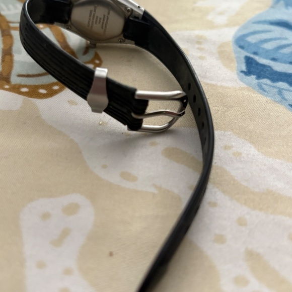 Pre-owned ARMITRON SLIM SPORTS WATCH 25/6355 - NEW BATTERY - WORKS - Picture 11 of 14